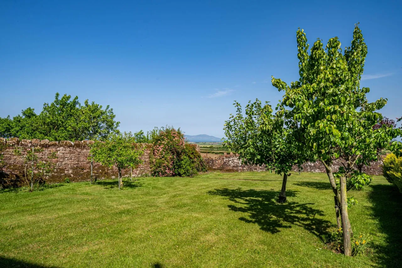 Castlemont, Aspatria, CA7, photo 40
