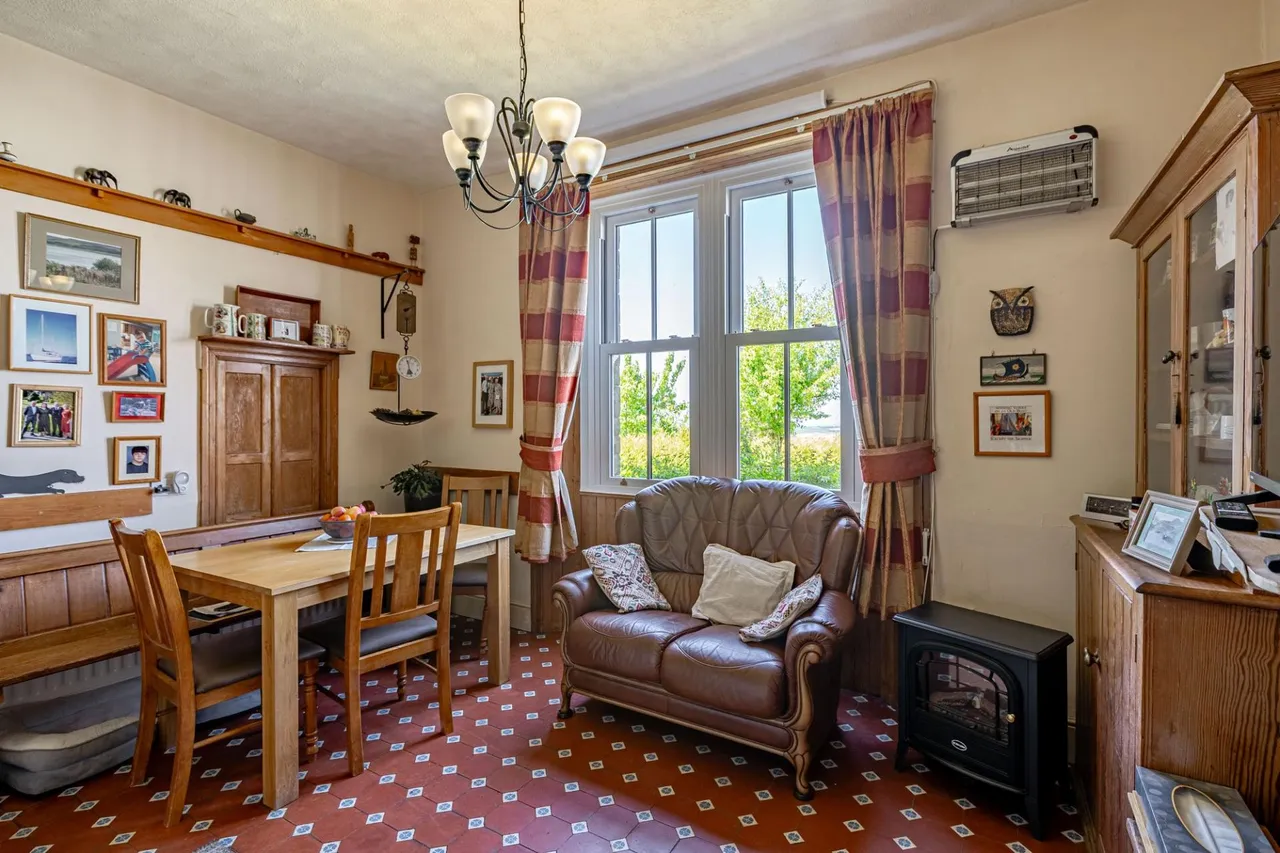 Castlemont, Aspatria, CA7, photo 5