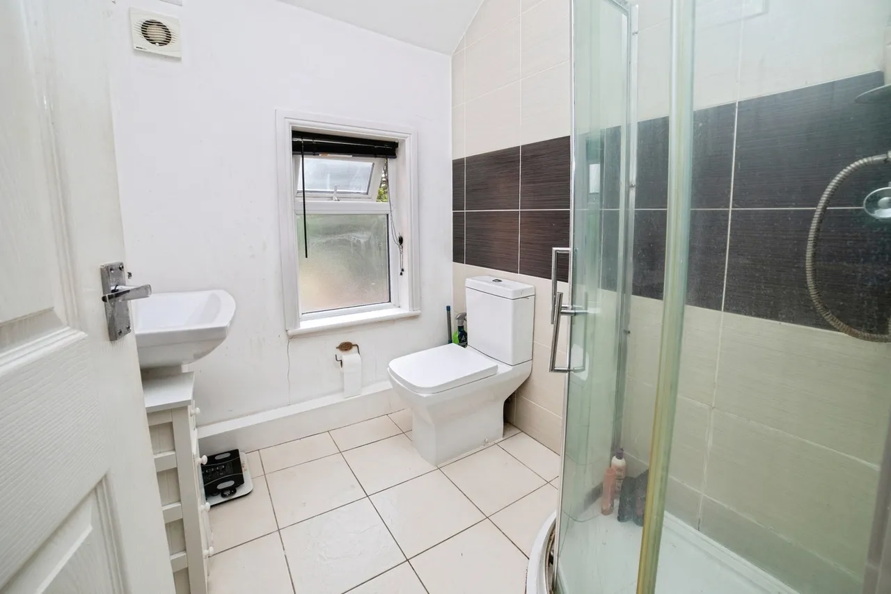 Chesterfield Road North, Mansfield, Nottinghamshire, NG19, photo 16