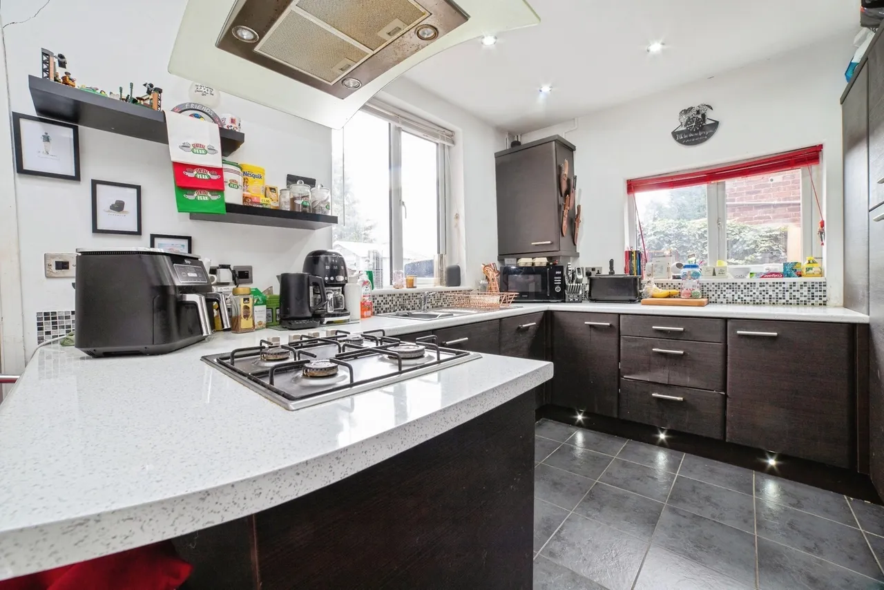 Chesterfield Road North, Mansfield, Nottinghamshire, NG19, photo 4