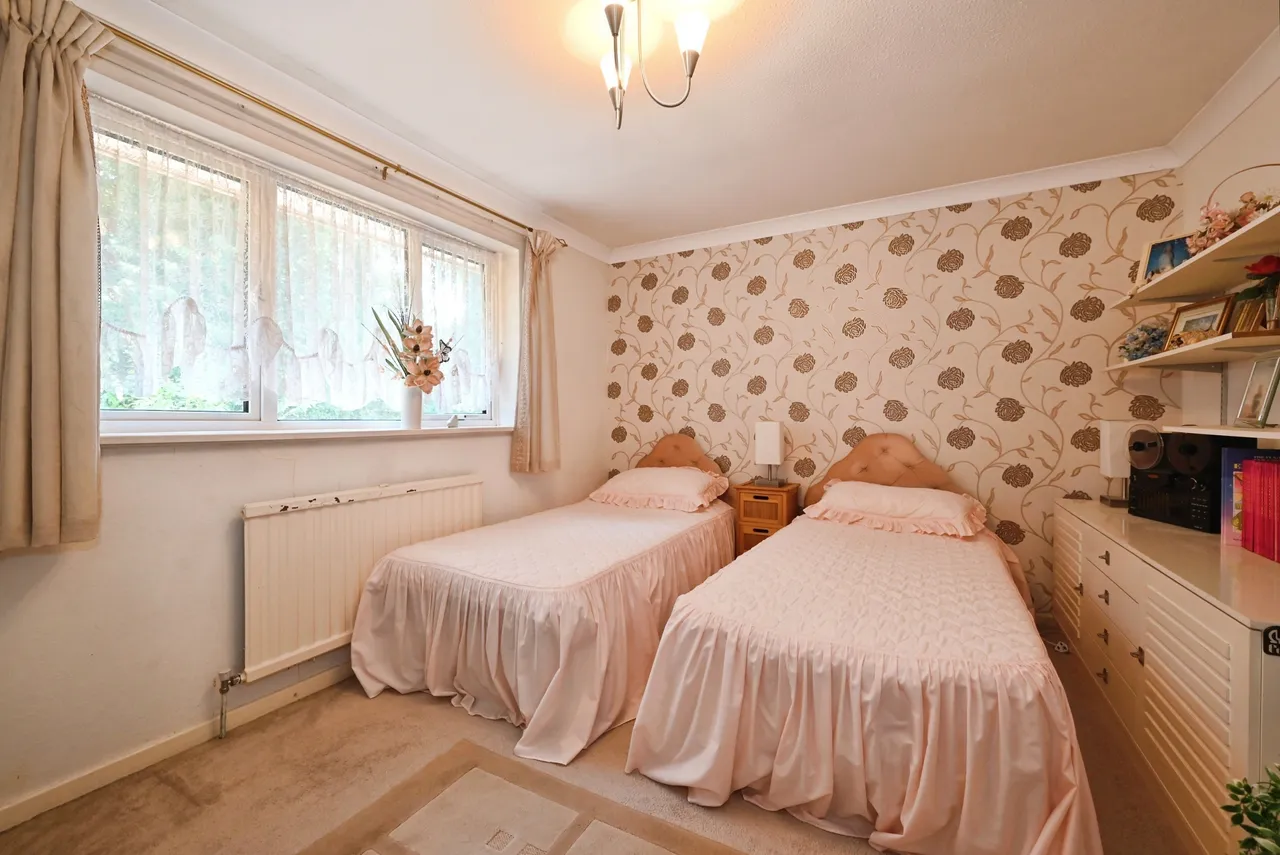 Cheam Close, Bracknell, RG12, photo 16