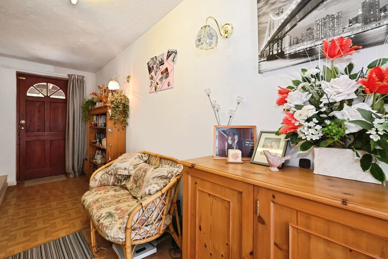 Cheam Close, Bracknell, RG12, photo 9