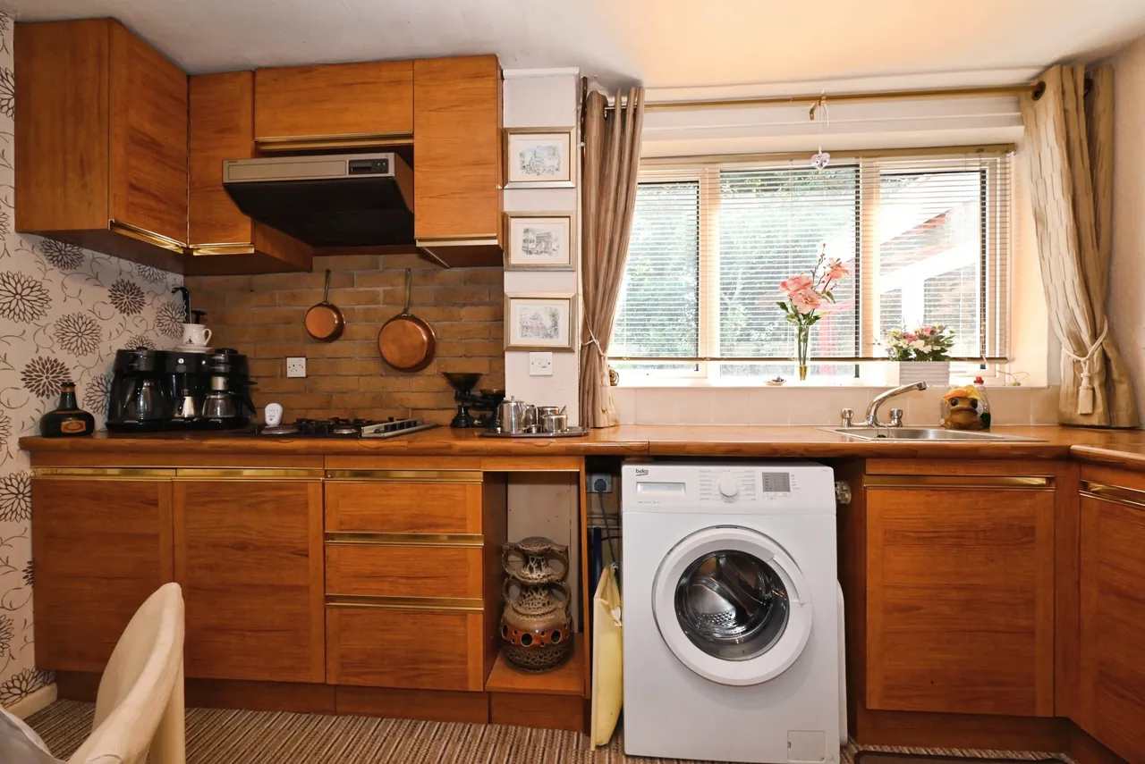 Cheam Close, Bracknell, RG12, photo 8
