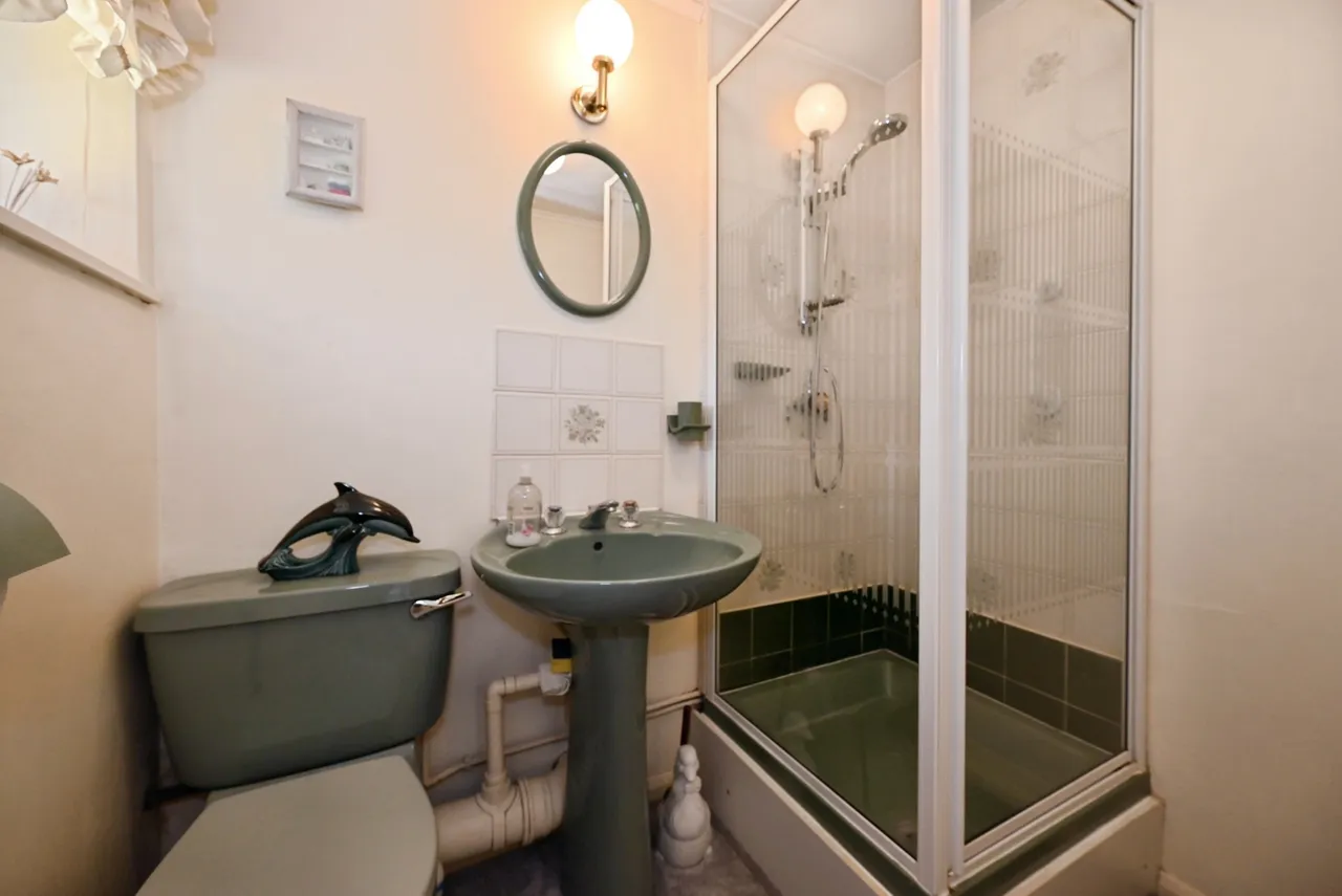Cheam Close, Bracknell, RG12, photo 13