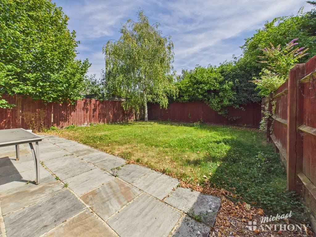 Jannetta Close, Aylesbury, HP20 1AE, photo 2