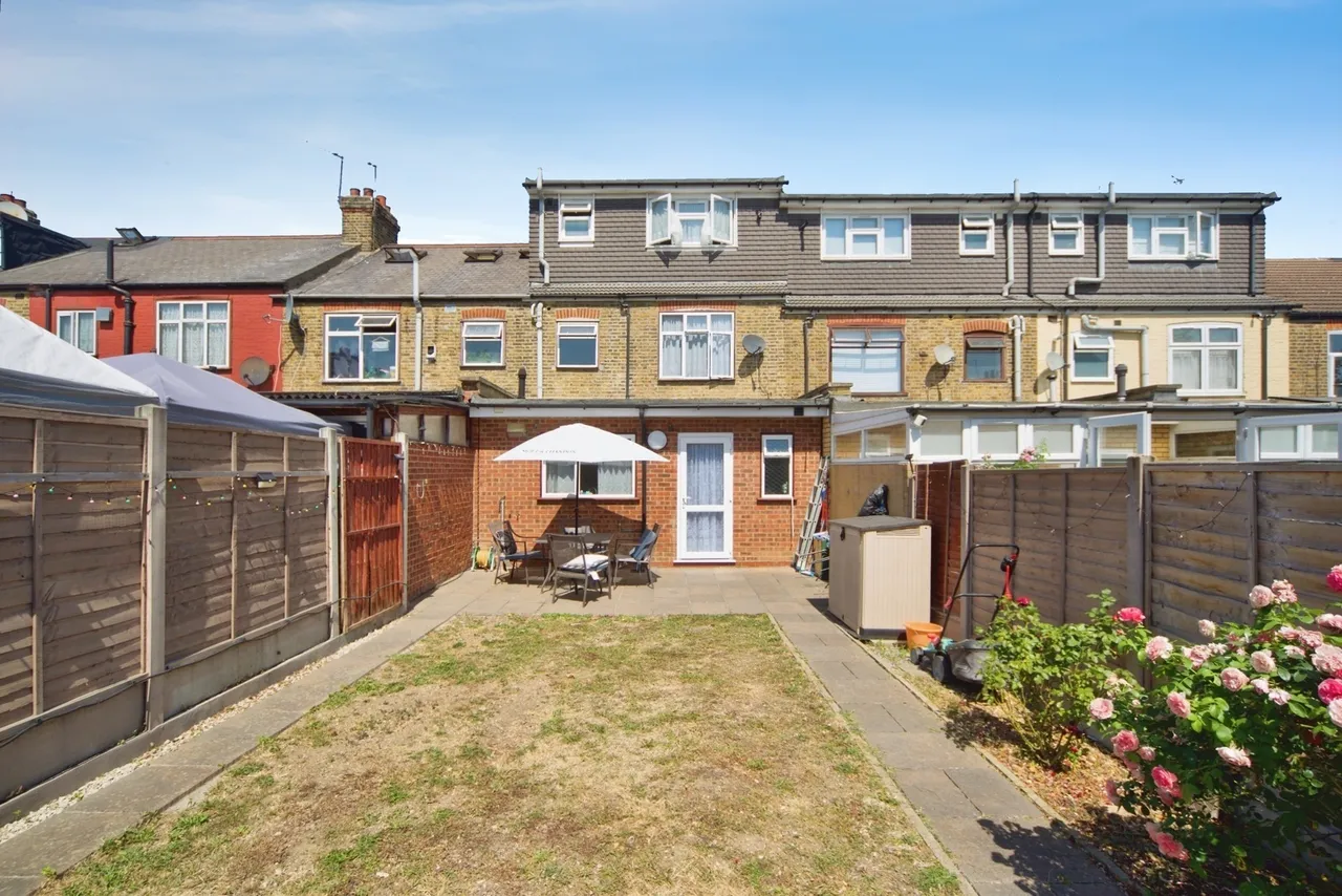 Brancaster Road, Manor Park, London, E12, photo 2