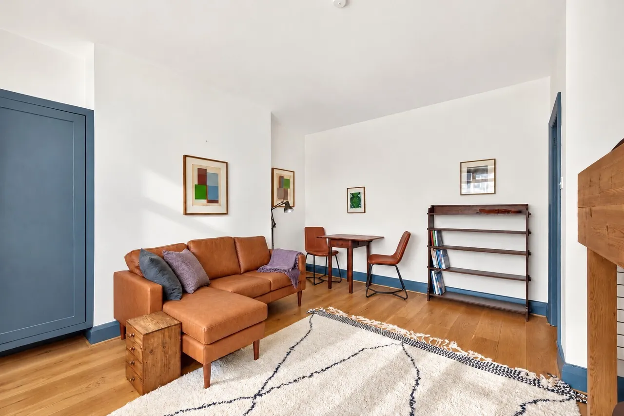 Clapham Road, London, SW9, photo 8