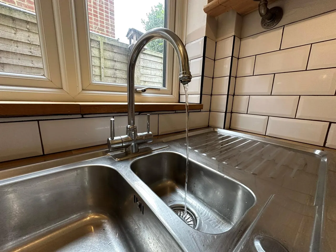 Guildford Road, Ash, GU12, photo 8