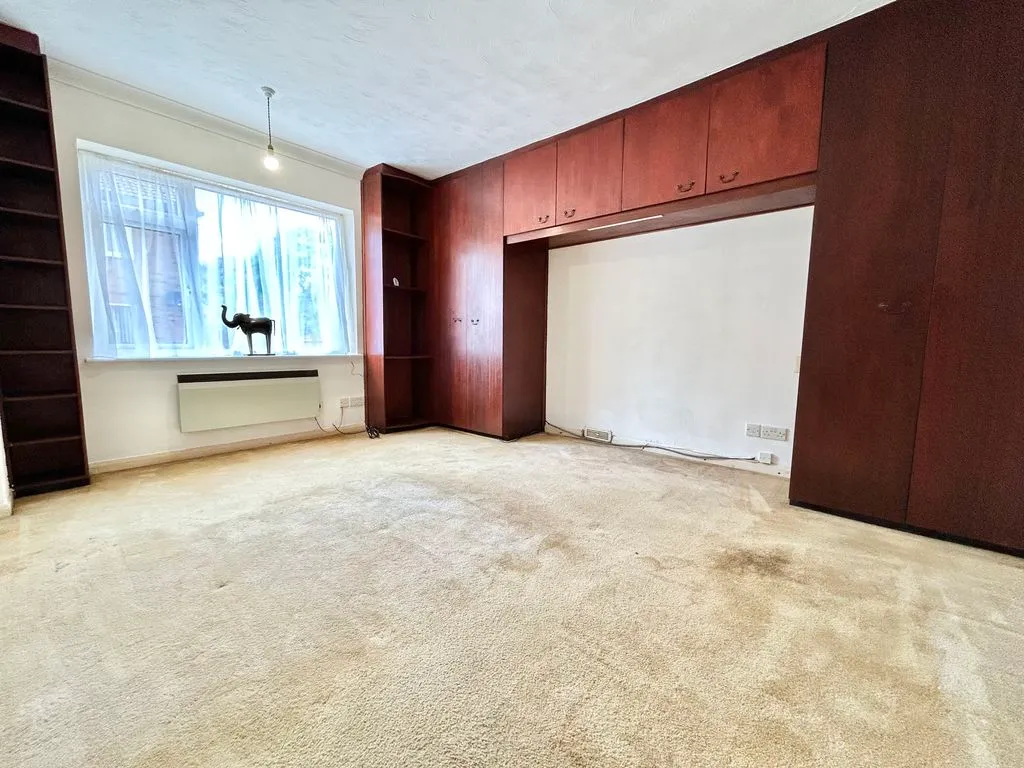 Oakwell Close, Dunstable LU6 2PY, photo 4