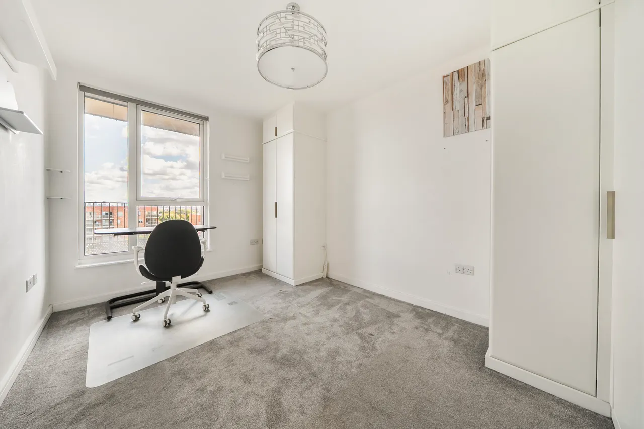 21 Akenside Court, Osborne Road, LONDON, photo 11