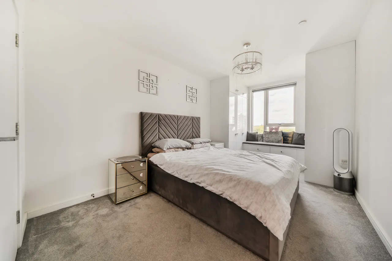 21 Akenside Court, Osborne Road, LONDON, photo 7