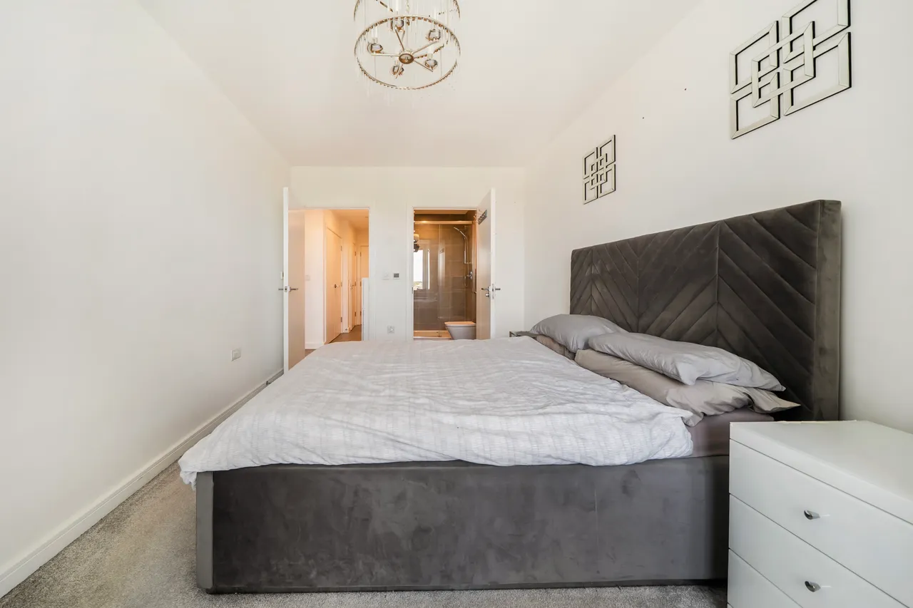 21 Akenside Court, Osborne Road, LONDON, photo 8
