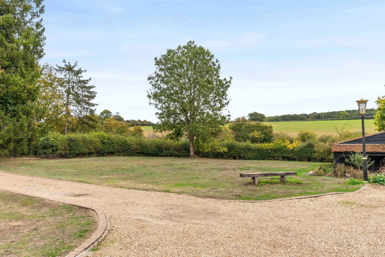 'Halfway House' Little Hadham, SG11, photo 36