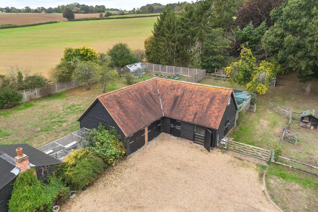 'Halfway House' Little Hadham, SG11, photo 35