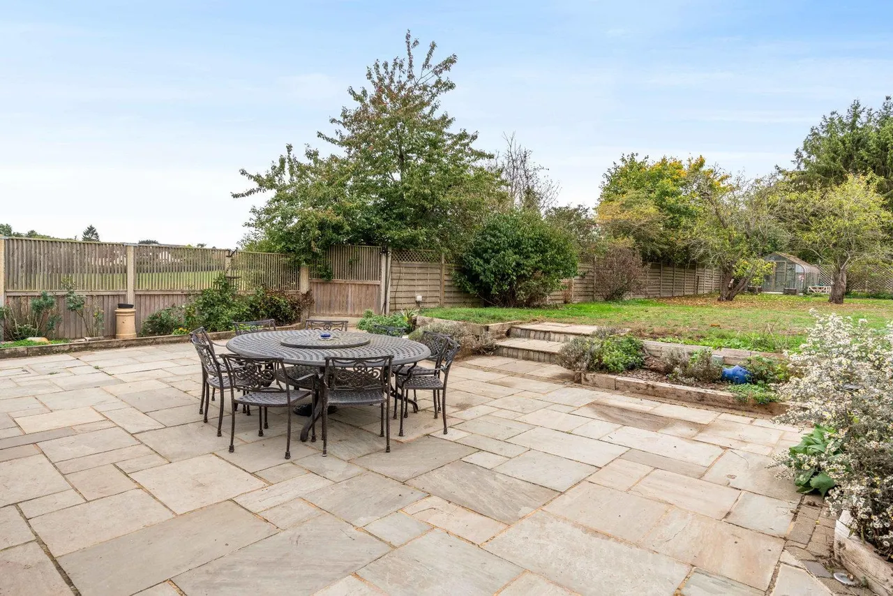 'Halfway House' Little Hadham, SG11, photo 32