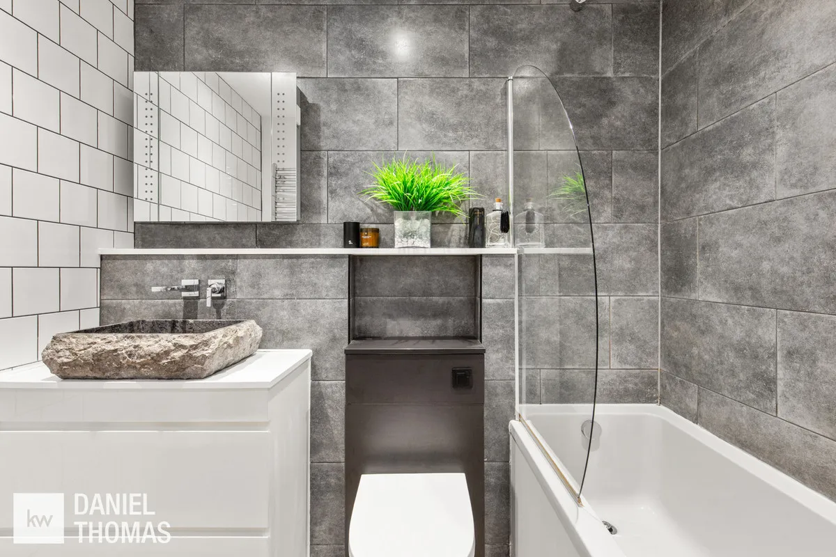 Wren Drive, Waltham Abbey, EN9, photo 16