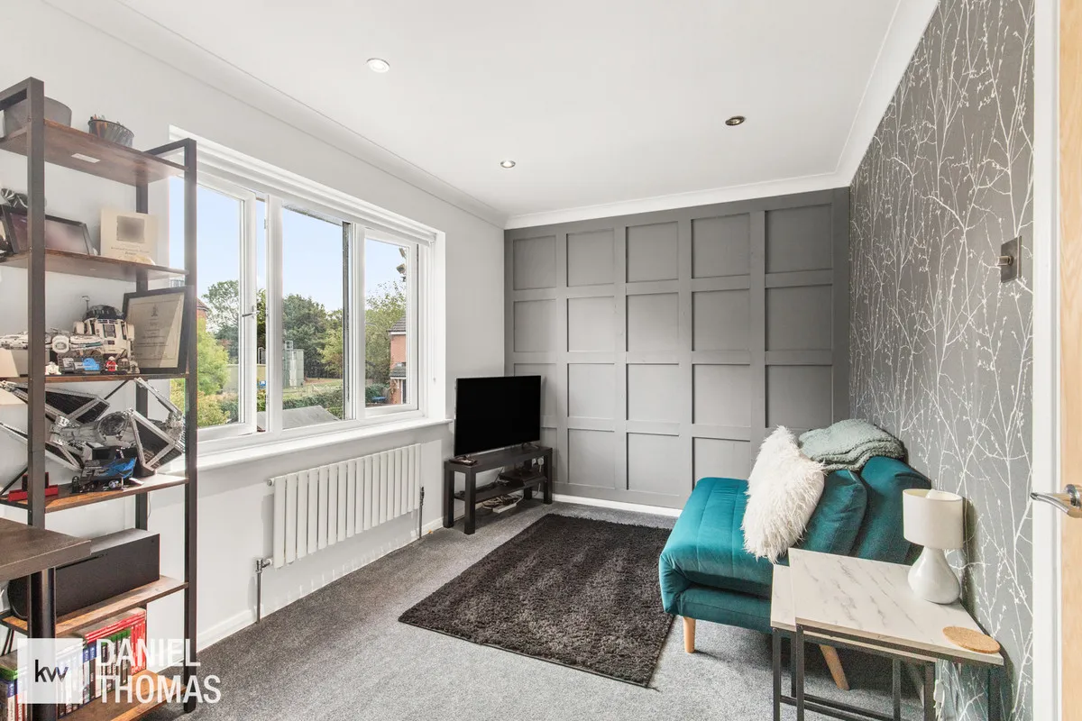 Wren Drive, Waltham Abbey, EN9, photo 14
