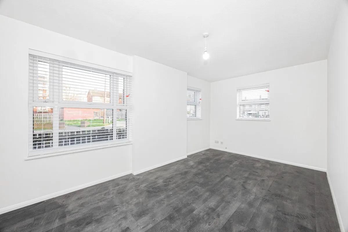 Longbridge Way, London, SE13 6PW, photo 2
