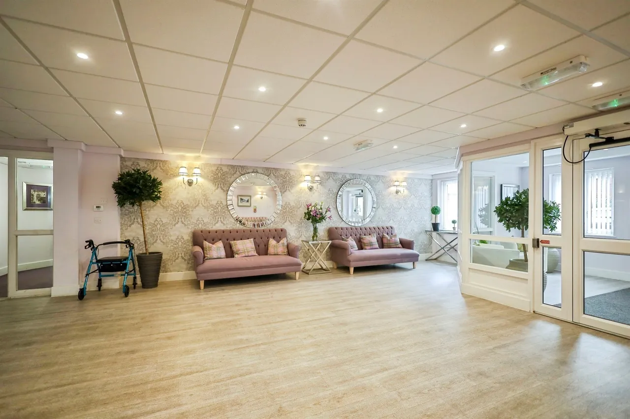 London Road, Hailsham, BN27, photo 13