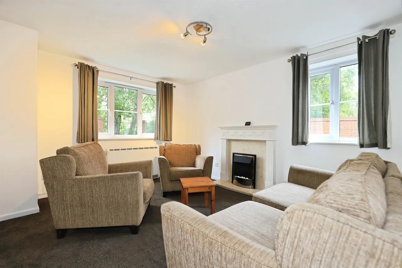 Morville Croft, Bilston, WV14, photo 4