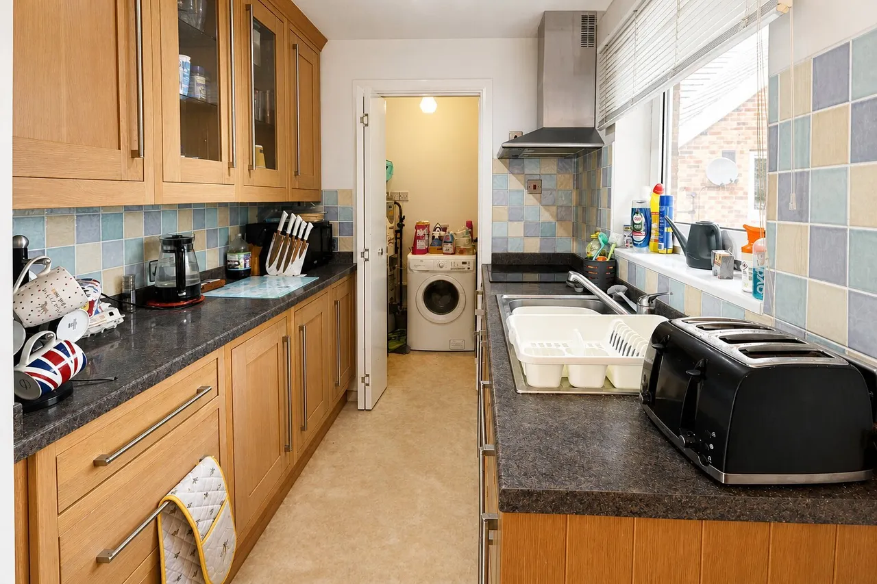 Sorrel Close, Isham, NN14, photo 11