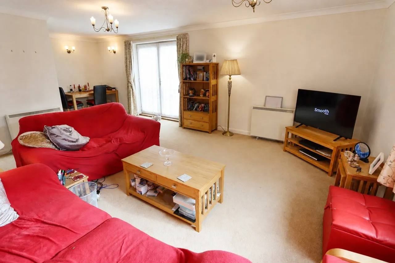 Sorrel Close, Isham, NN14, photo 6