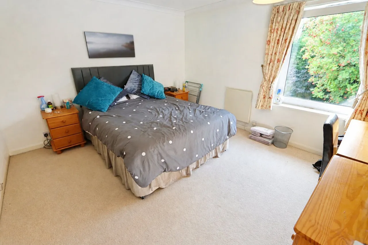 Sorrel Close, Isham, NN14, photo 4