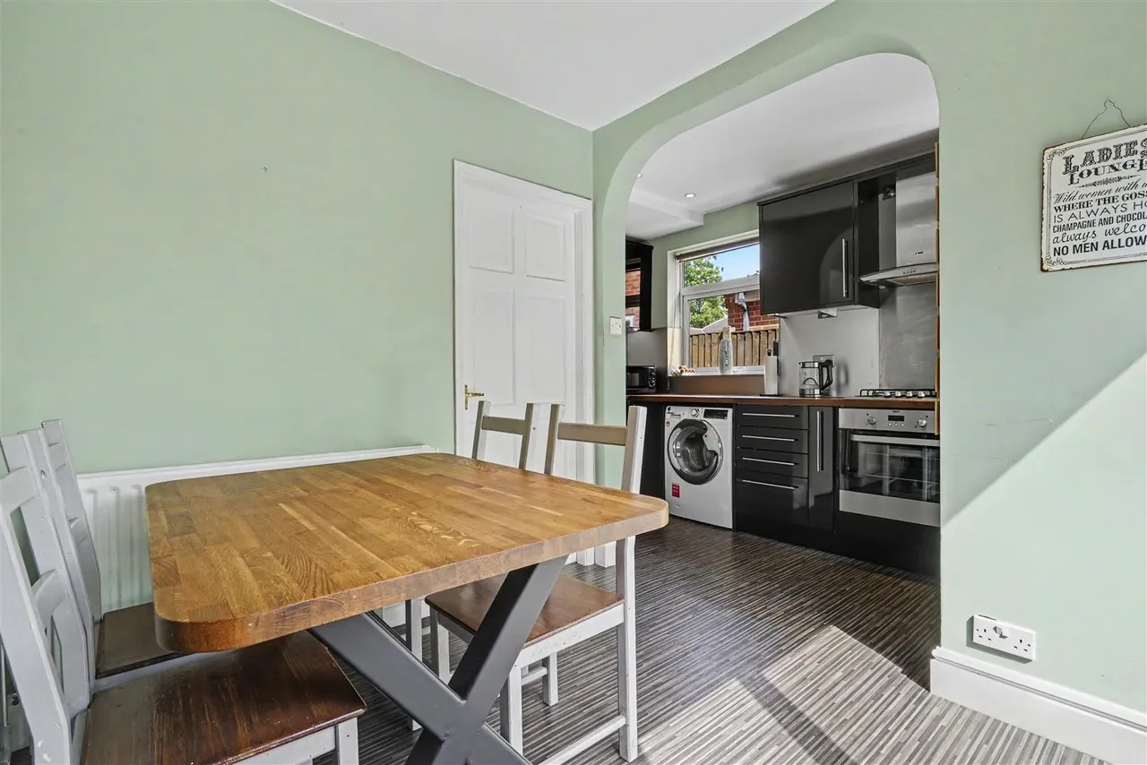Erewash Grove, Toton, NG9, photo 7