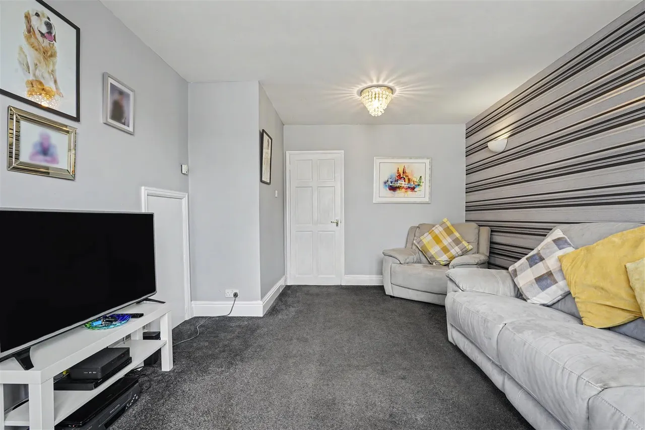 Erewash Grove, Toton, NG9, photo 5