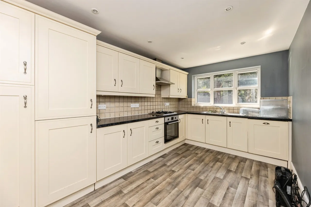 Ferry Close, Hemingbrough, Selby, photo 4