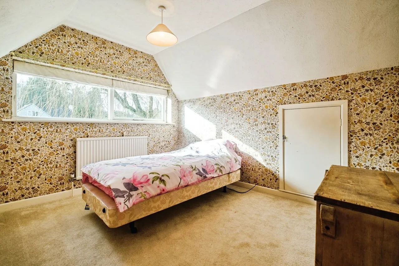 Gorse Bank Close, Storrington, RH20, photo 14