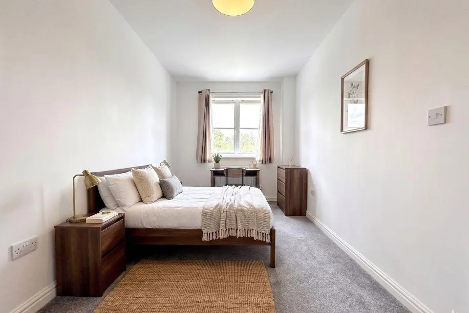 Old Gloucester Road, Cheltenham, GL51, photo 12