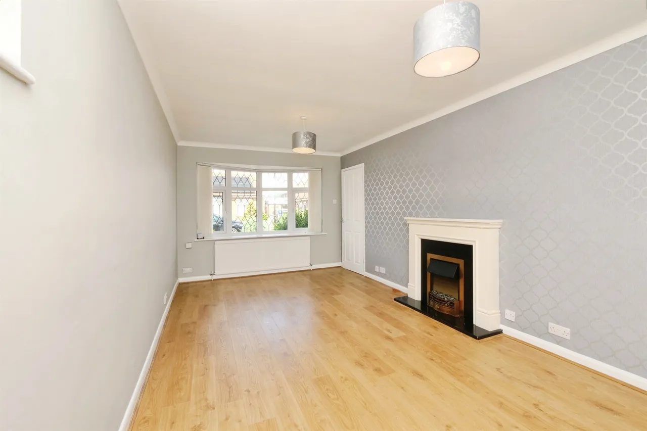Whitethorn Close, York, photo 9