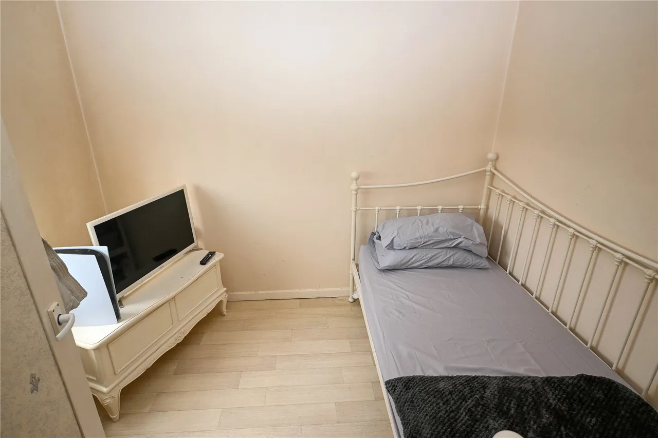 The Roundabout, Northfield, Birmingham, B31 2UD, photo 6