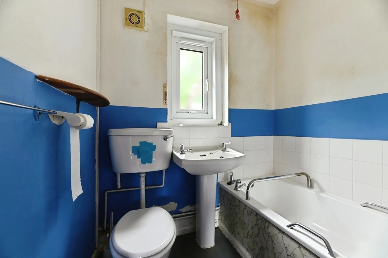 Angwin Close, Shepton Mallet, BA4, photo 8