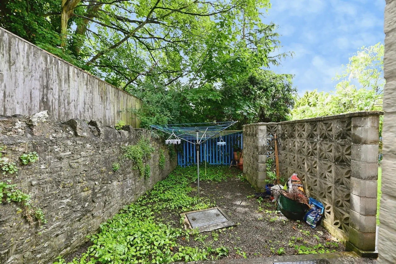 Angwin Close, Shepton Mallet, BA4, photo 9