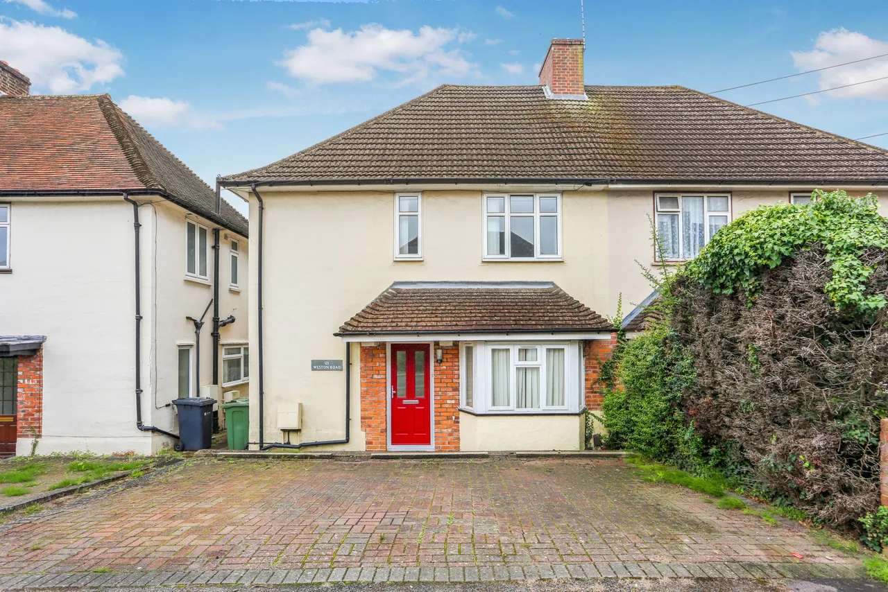 4 bed house to rent, Weston Road, Guildford, GU2