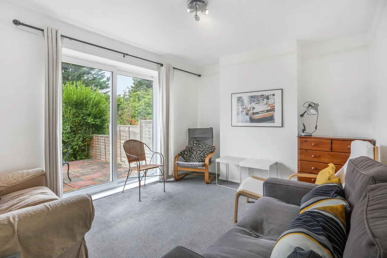 Weston Road, Guildford, GU2, photo 2