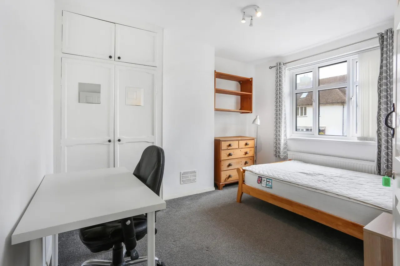 Weston Road, Guildford, GU2, photo 7