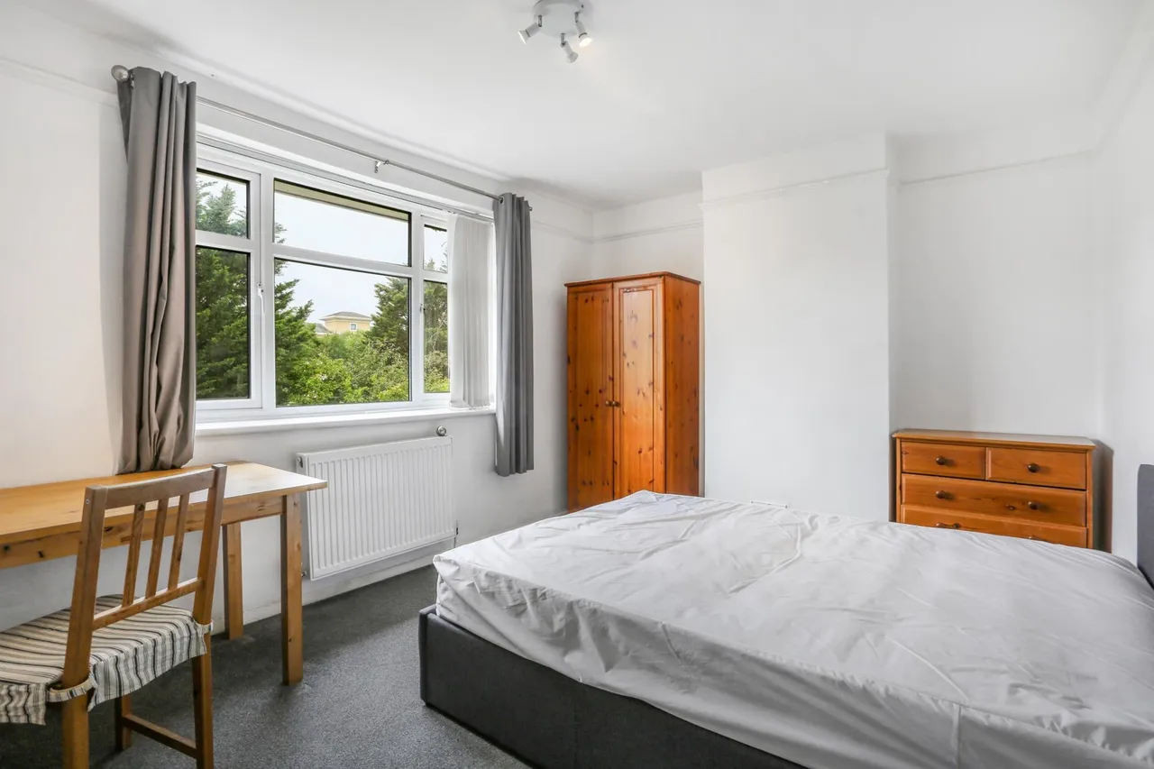 Weston Road, Guildford, GU2, photo 6