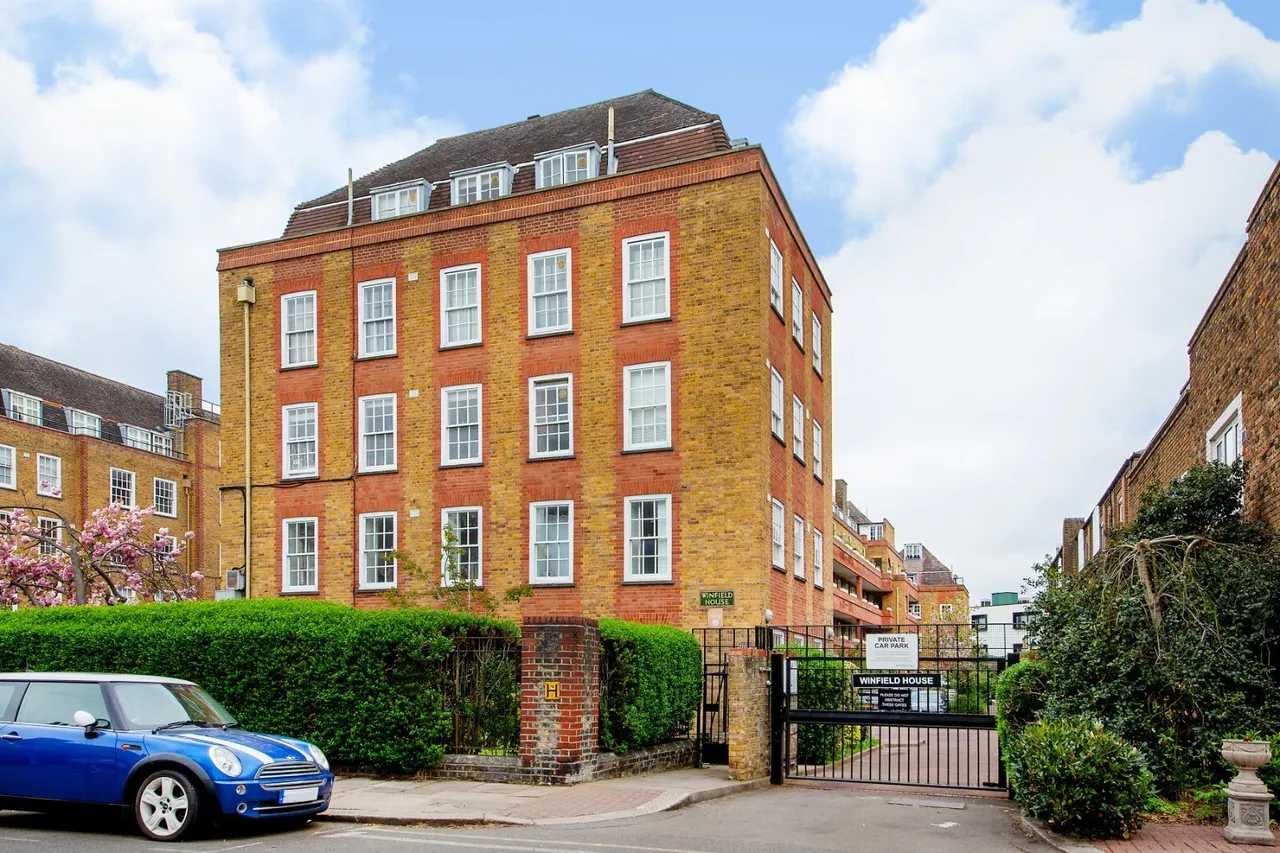 Vicarage Crescent, London, SW11, photo 8
