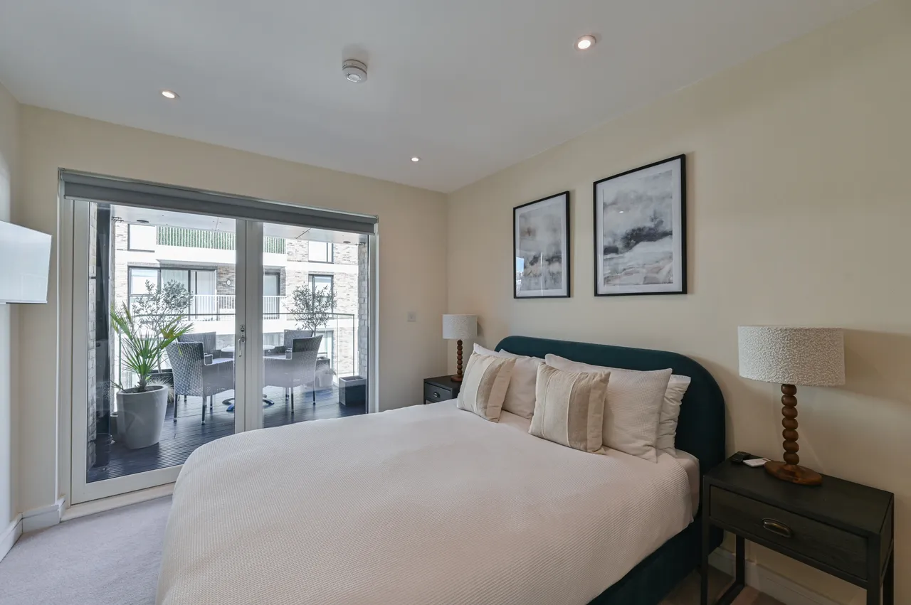 Flat 33, 10 Fairbourne Road, LONDON, photo 8