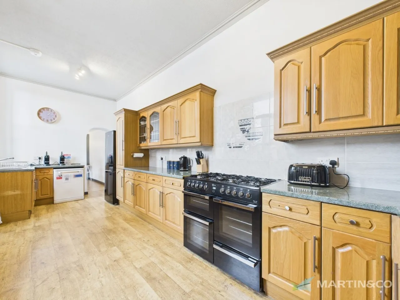 Clifton Drive North, St Annes, photo 8