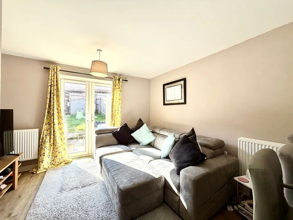 Rutherford Close, Calne, photo 5