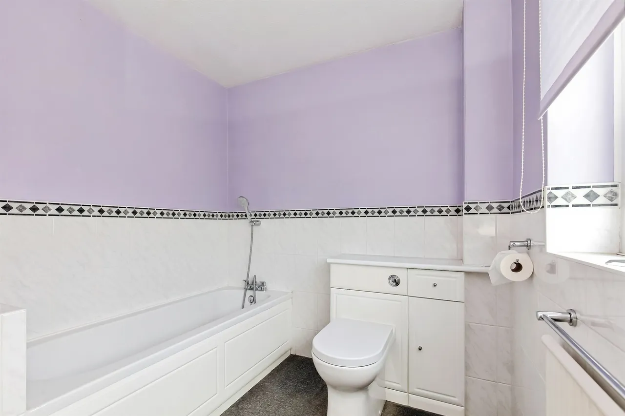 Masefield Road, Kettering, photo 10