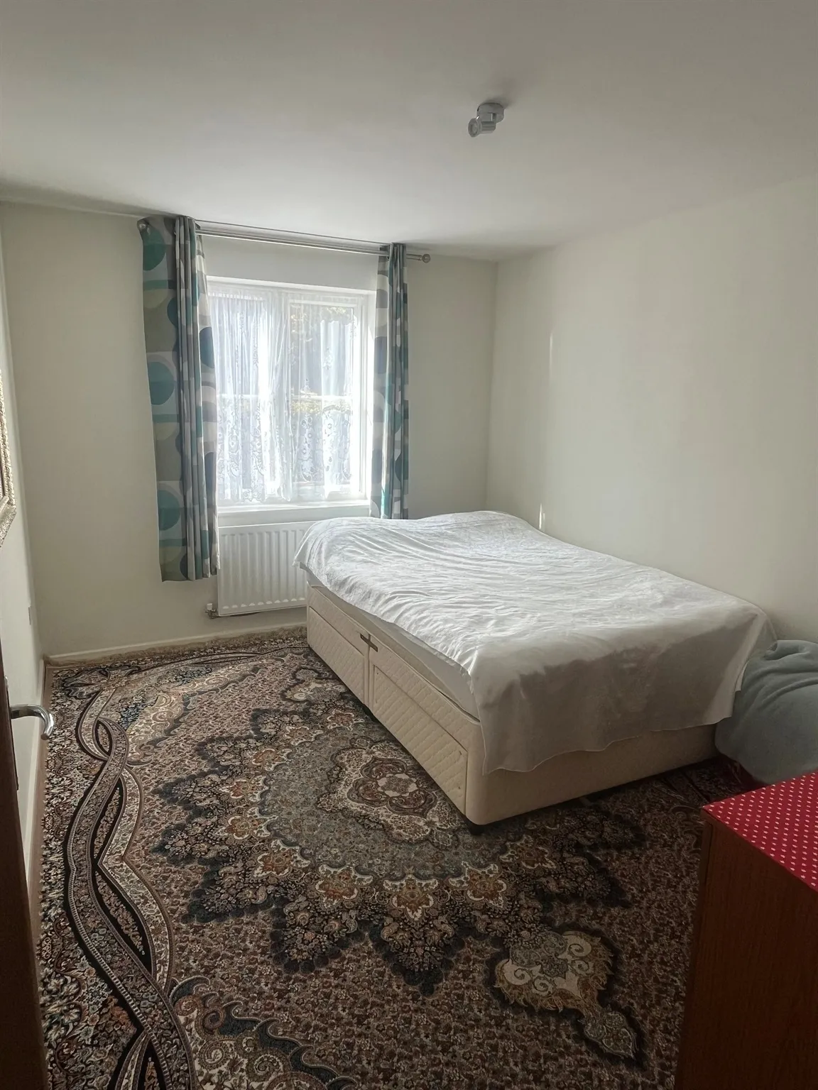 Twickenham Close, Swindon, photo 6