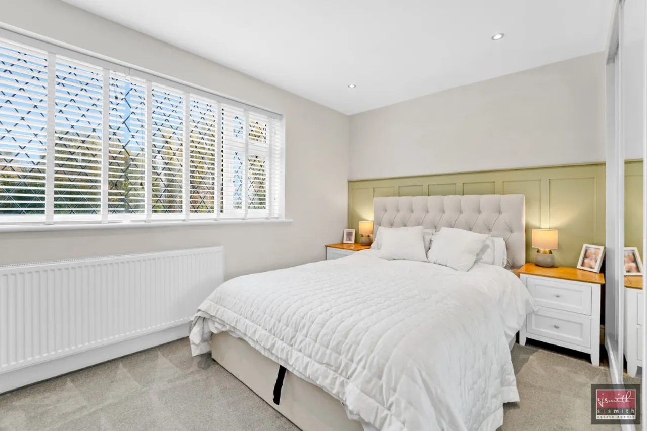 Station Crescent, Ashford, photo 10