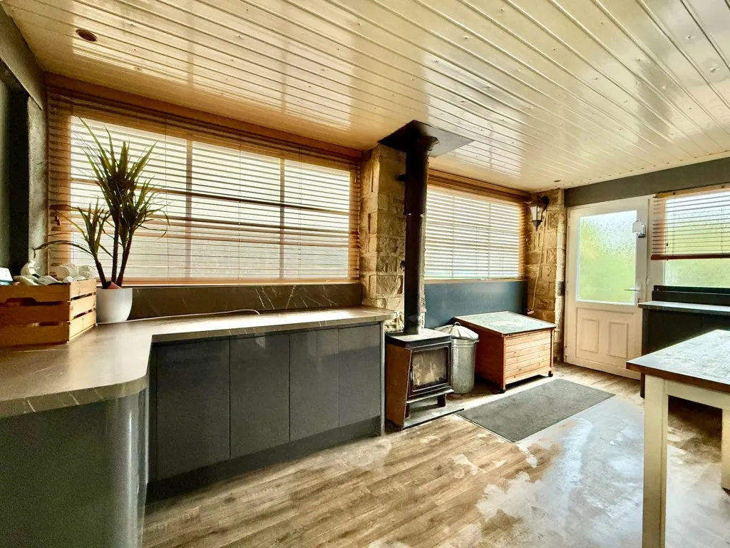 Congreve Way, LS17, photo 11