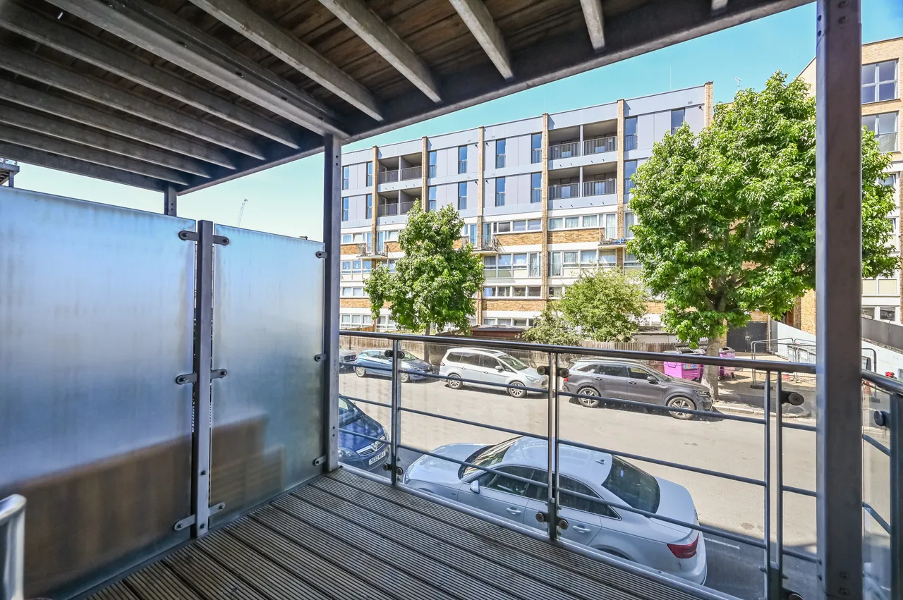 Flat 7, Fielder Apartments, 1 Heath Place, London, photo 11