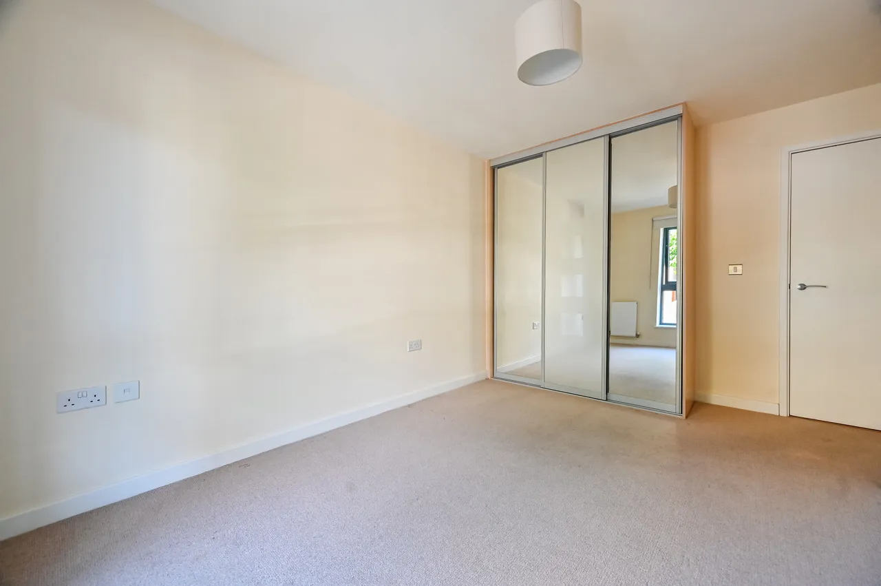 Flat 7, Fielder Apartments, 1 Heath Place, London, photo 6